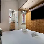 Apartmán Luxury 4br With Fireplace & Private Parking - *